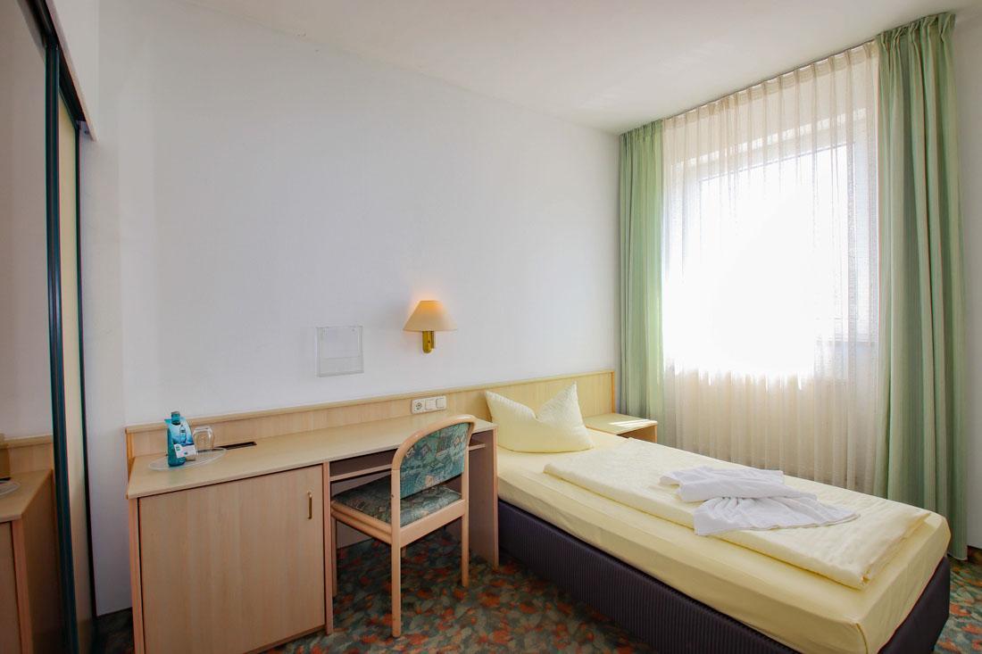 Hotel Astor Altenburg Exterior photo